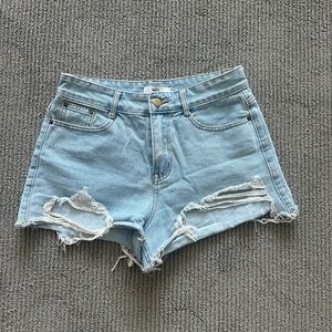 Cutoff denim shorts - light wash for summer!